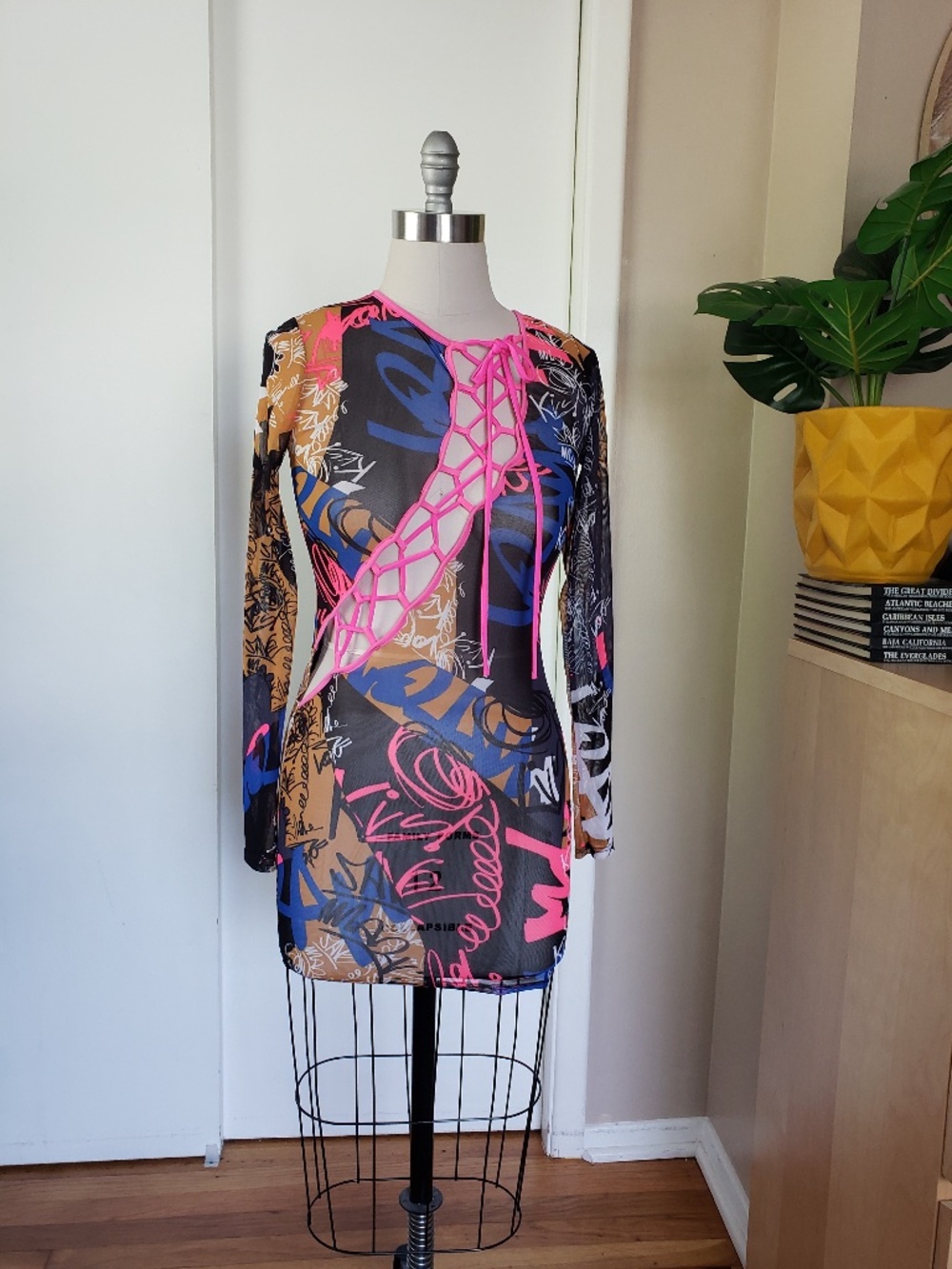 Flattering Bodycon Dress Size M/L!